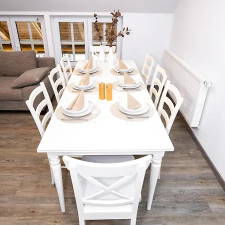 Talblickhof Pensión 5*